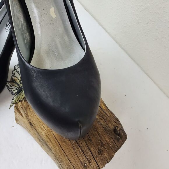 Charles Albert matte faux leather platform heel - Picture 7 of 8